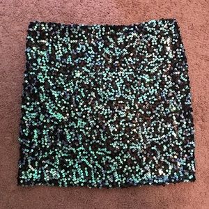 ★ PERFECT SKIRT FOR NEW YEARS EVE ★